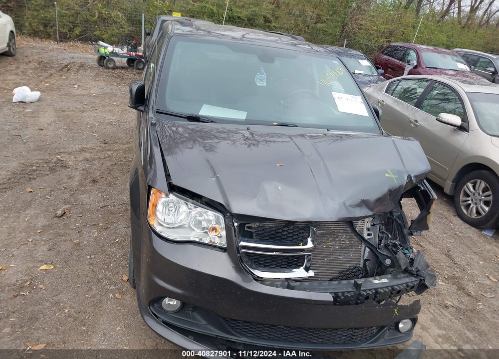 2018 DODGE GRAND CARAVAN SXT VIN: 2C4RDGCG2JR300692