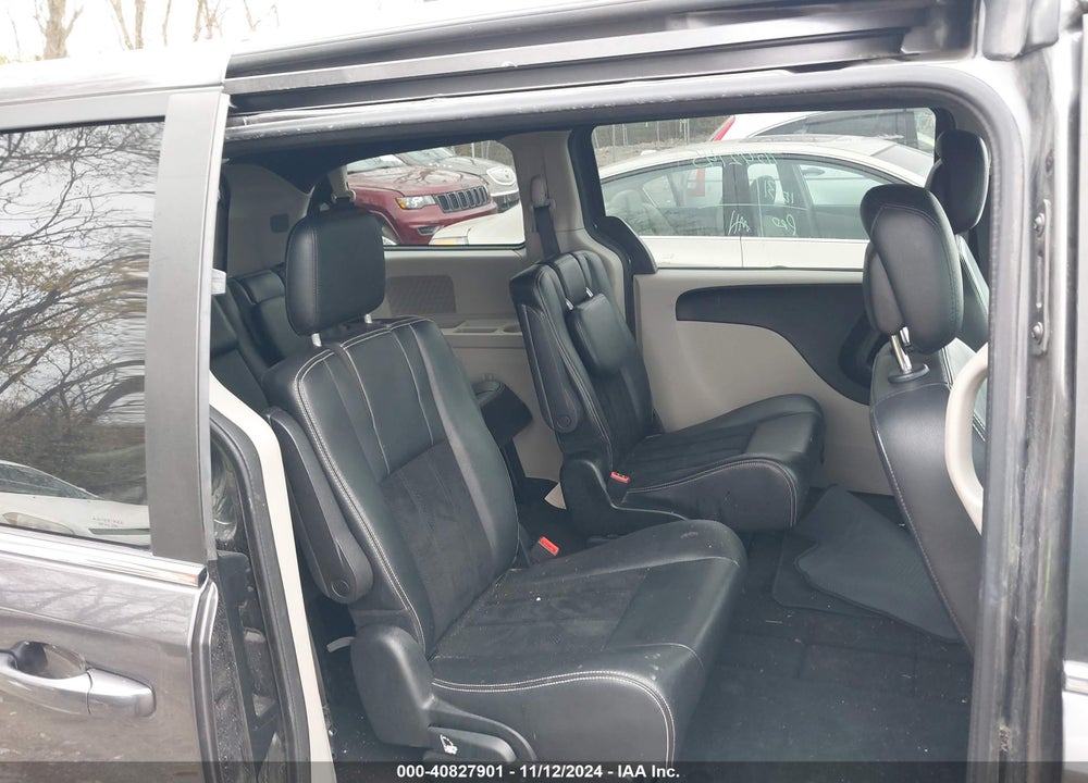 2018 DODGE GRAND CARAVAN SXT VIN: 2C4RDGCG2JR300692