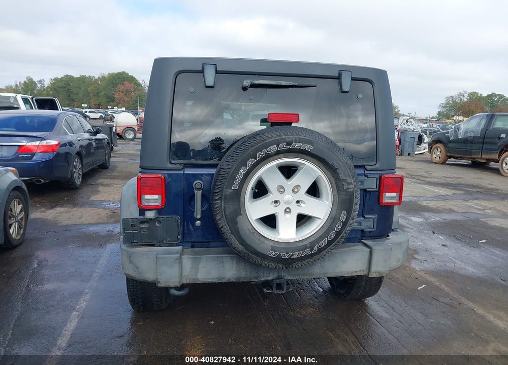2013 JEEP WRANGLER UNLIMITED SPORT VIN: 1C4BJWDG4DL552850