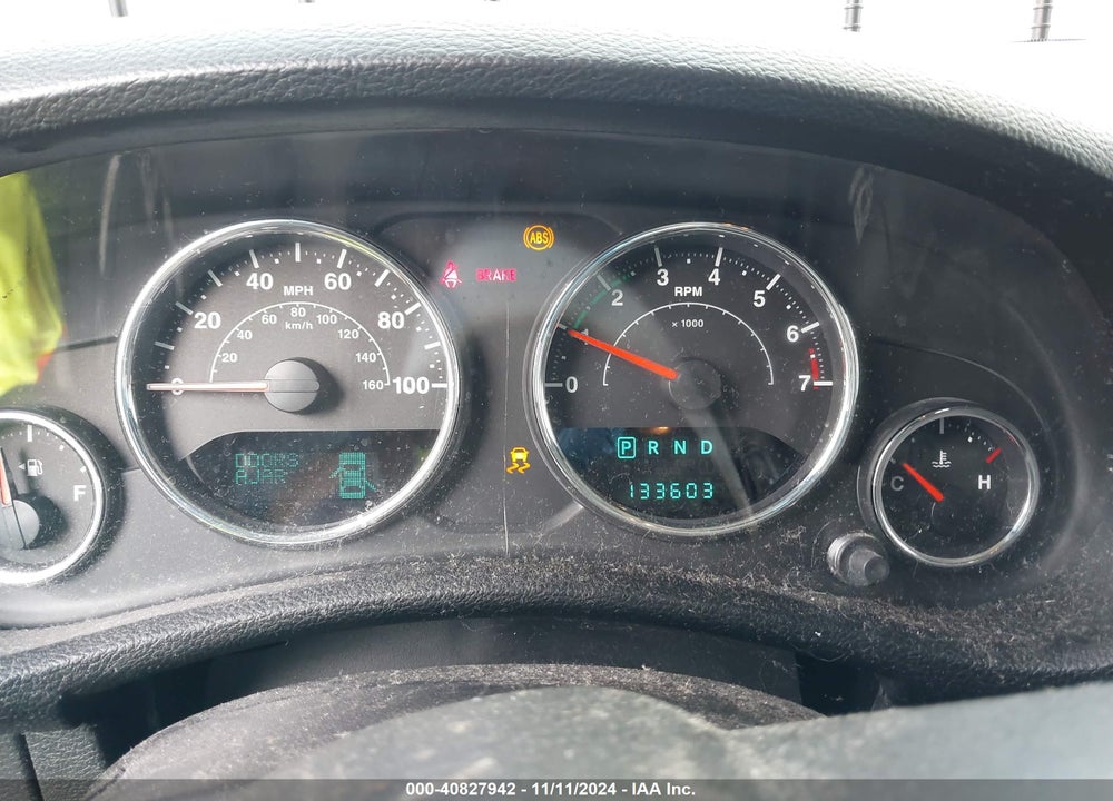 2013 JEEP WRANGLER UNLIMITED SPORT VIN: 1C4BJWDG4DL552850