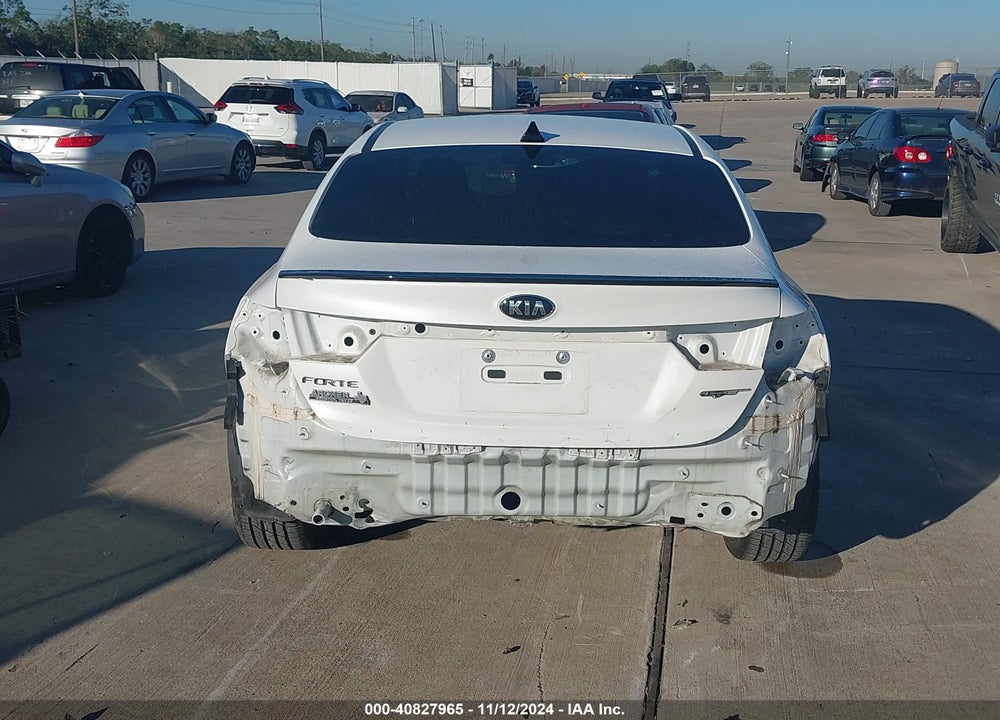 2021 KIA FORTE GT VIN: 3KPF44AC8ME340315