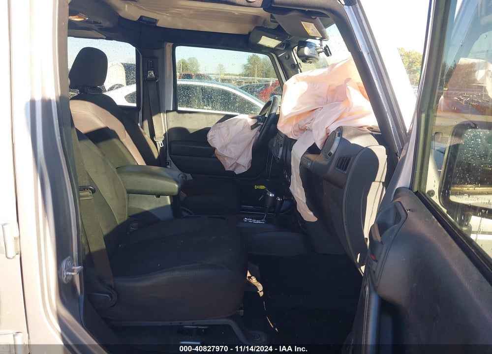 2015 JEEP WRANGLER UNLIMITED SPORT VIN: 1C4BJWDG1FL510784