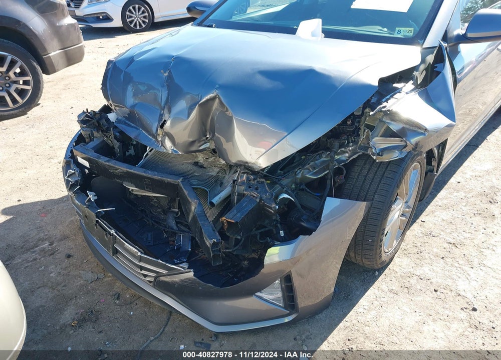 2020 HYUNDAI ELANTRA SEL VIN: 5NPD84LF0LH503956