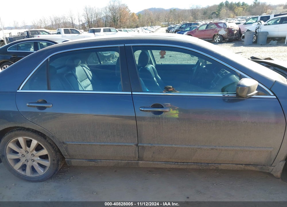 2006 HONDA ACCORD 3.0 EX VIN: 1HGCM66836A062076