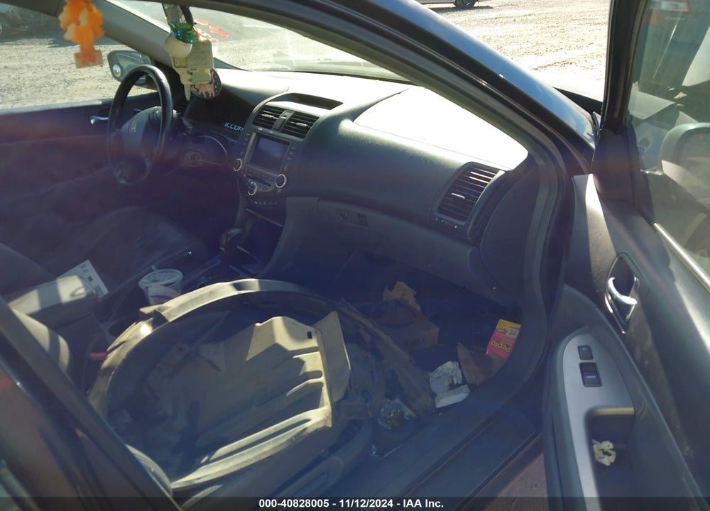 2006 HONDA ACCORD 3.0 EX VIN: 1HGCM66836A062076