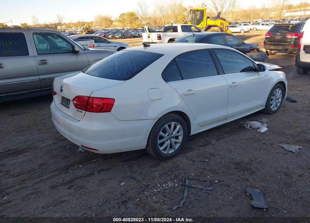 2013 VOLKSWAGEN JETTA 2.5L SE VIN: 3VWDX7AJ8DM209080