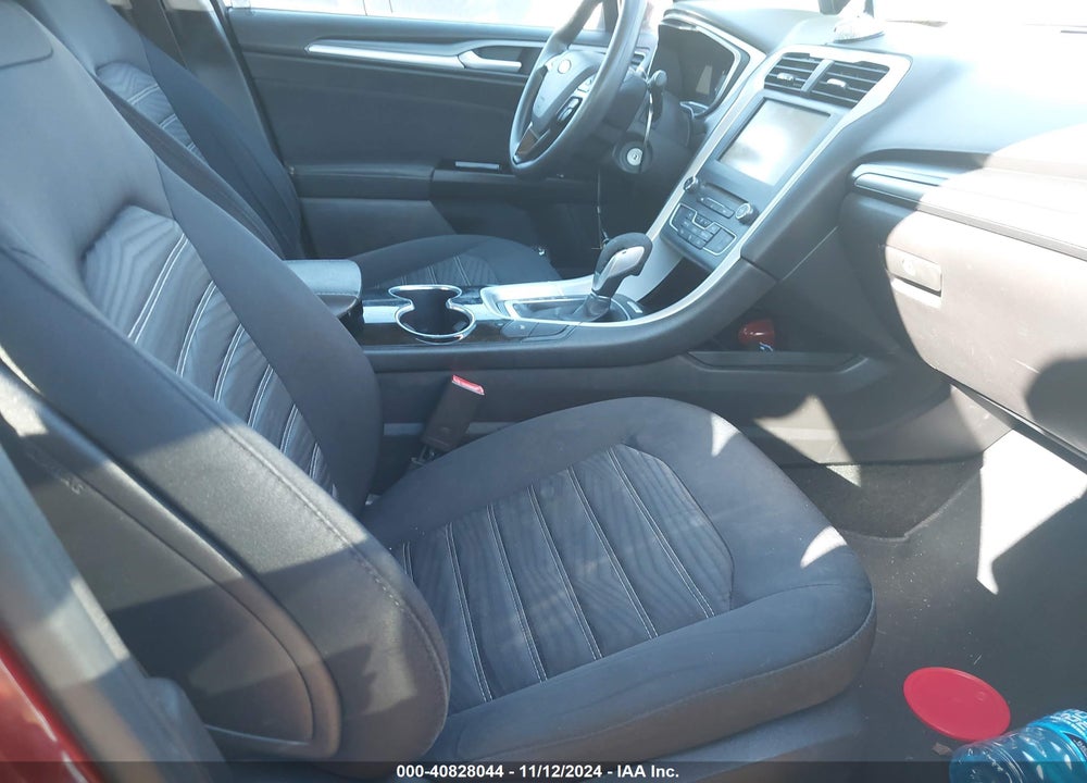 2016 FORD FUSION SE VIN: 3FA6P0HD0GR377263