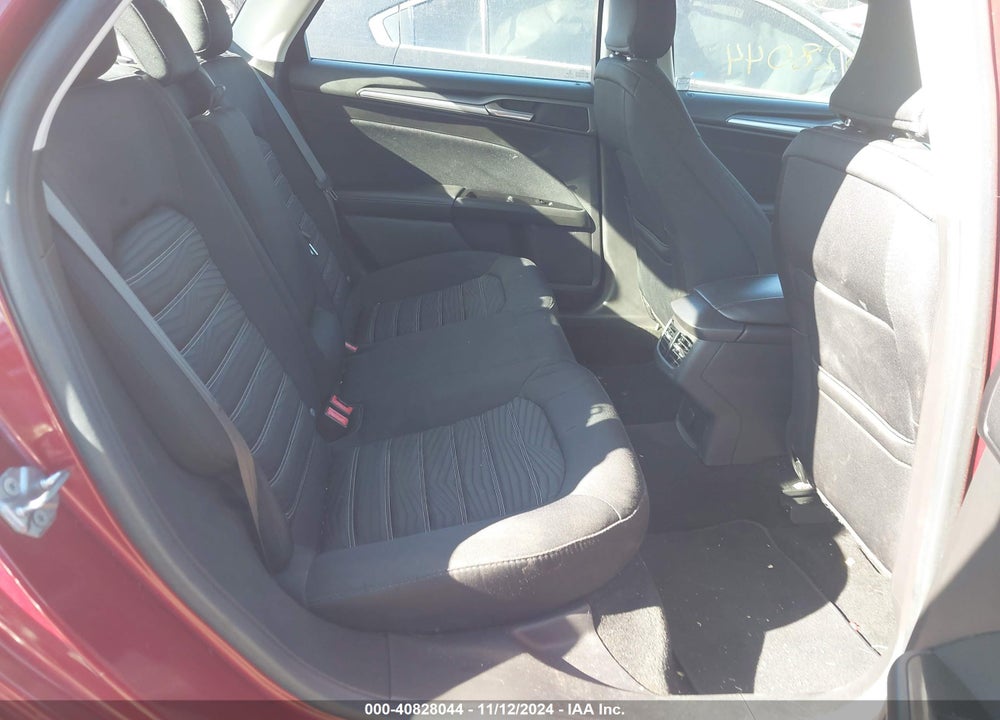 2016 FORD FUSION SE VIN: 3FA6P0HD0GR377263