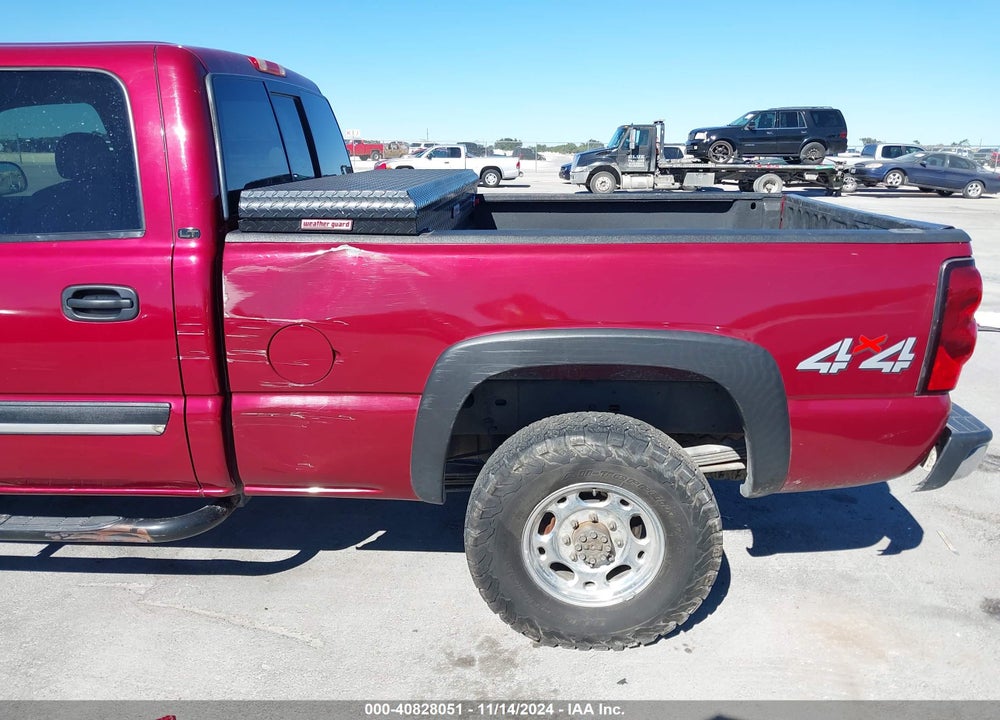 2005 CHEVROLET SILVERADO 2500HD LT VIN: 1GCHK23U65F860075