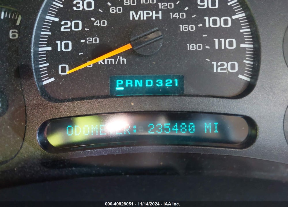 2005 CHEVROLET SILVERADO 2500HD LT VIN: 1GCHK23U65F860075