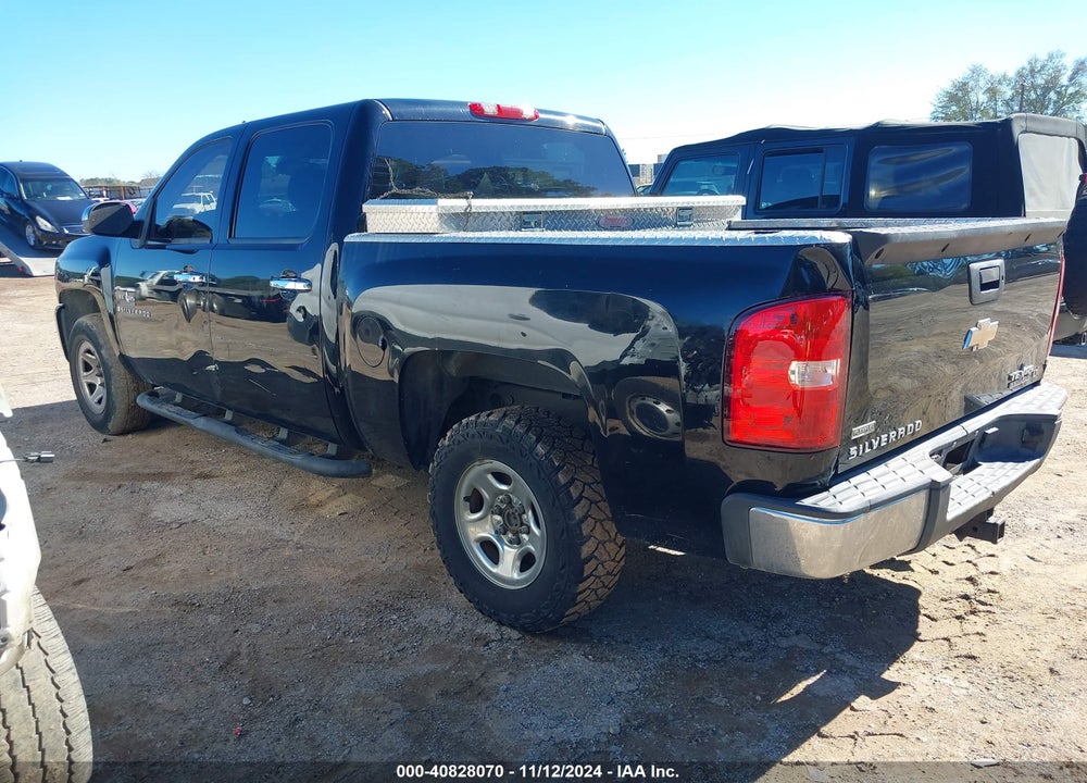 2009 CHEVROLET SILVERADO 1500 LT VIN: 3GCEC23029G179557