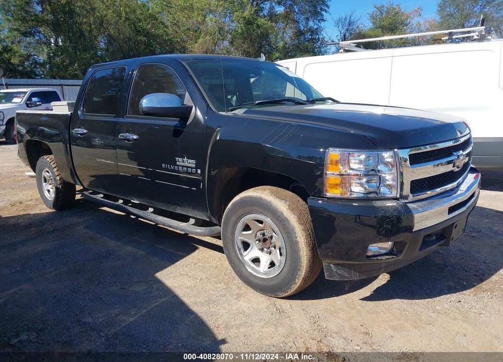 2009 CHEVROLET SILVERADO 1500 LT VIN: 3GCEC23029G179557