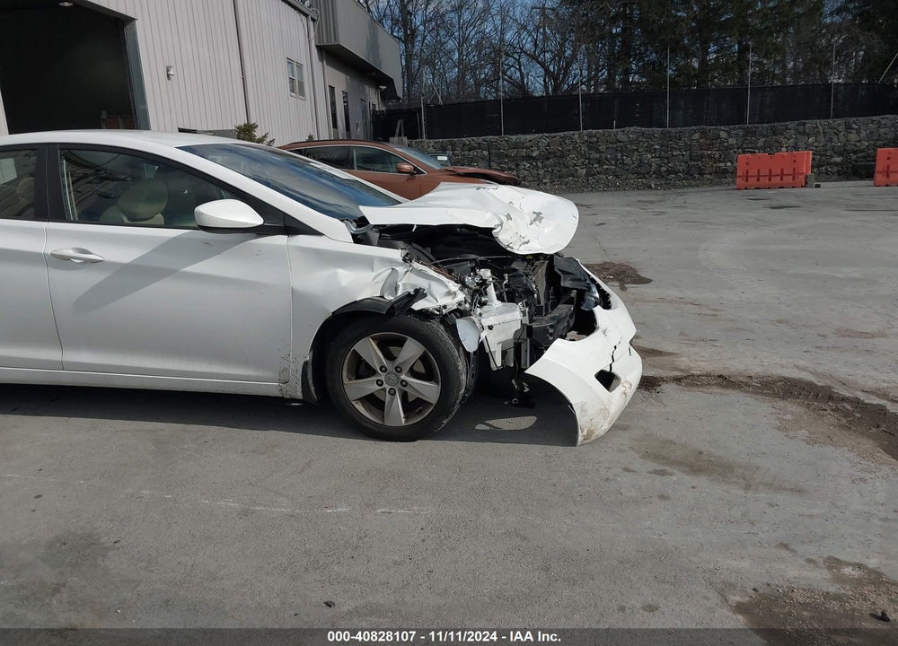 2012 HYUNDAI ELANTRA GLS VIN: 5NPDH4AE9CH136551