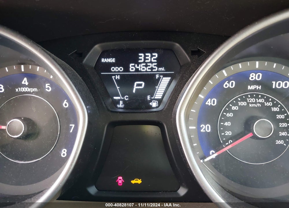 2012 HYUNDAI ELANTRA GLS VIN: 5NPDH4AE9CH136551