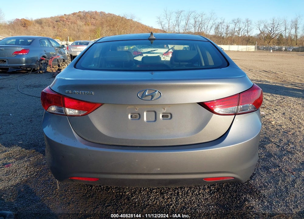 2013 HYUNDAI ELANTRA GLS VIN: KMHDH4AE2DU926681