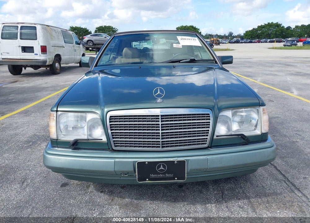 1994 MERCEDES-BENZ E 320 VIN: WDBEA66E0RC023720