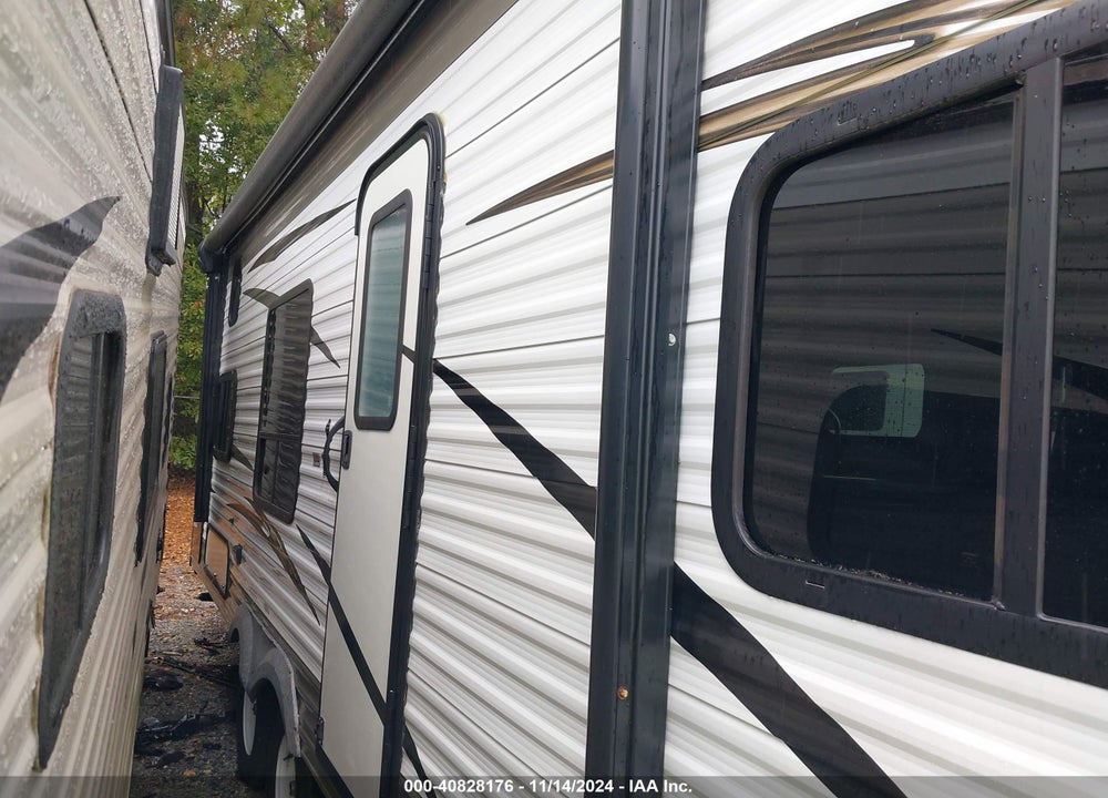 2018 JAYCO JAYFL184BH VIN: 1UJBJ0BNXJ17V1911