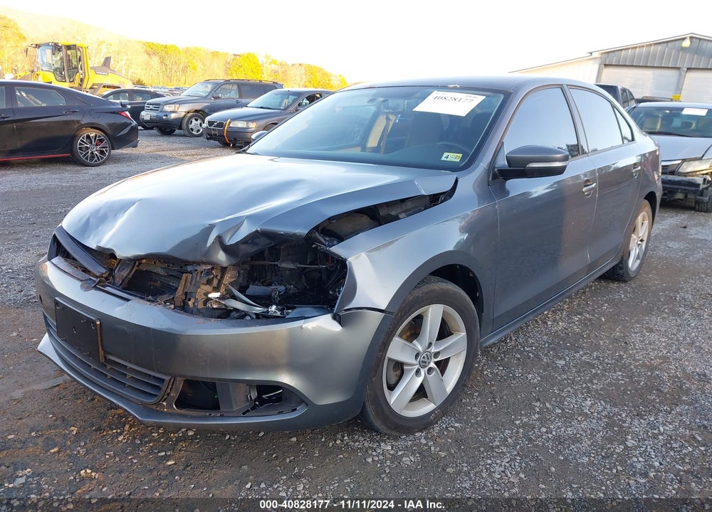 2012 VOLKSWAGEN JETTA 2.0L TDI VIN: 3VW3L7AJ7CM381557