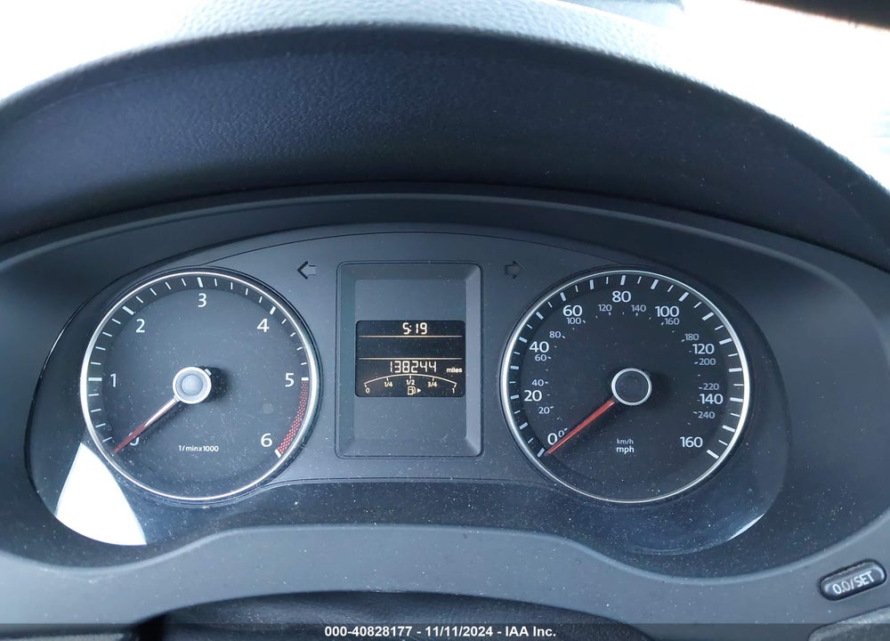 2012 VOLKSWAGEN JETTA 2.0L TDI VIN: 3VW3L7AJ7CM381557