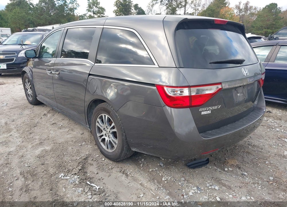 2013 HONDA ODYSSEY EX-L VIN: 5FNRL5H69DB084976
