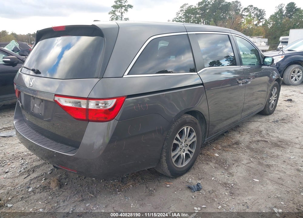 2013 HONDA ODYSSEY EX-L VIN: 5FNRL5H69DB084976