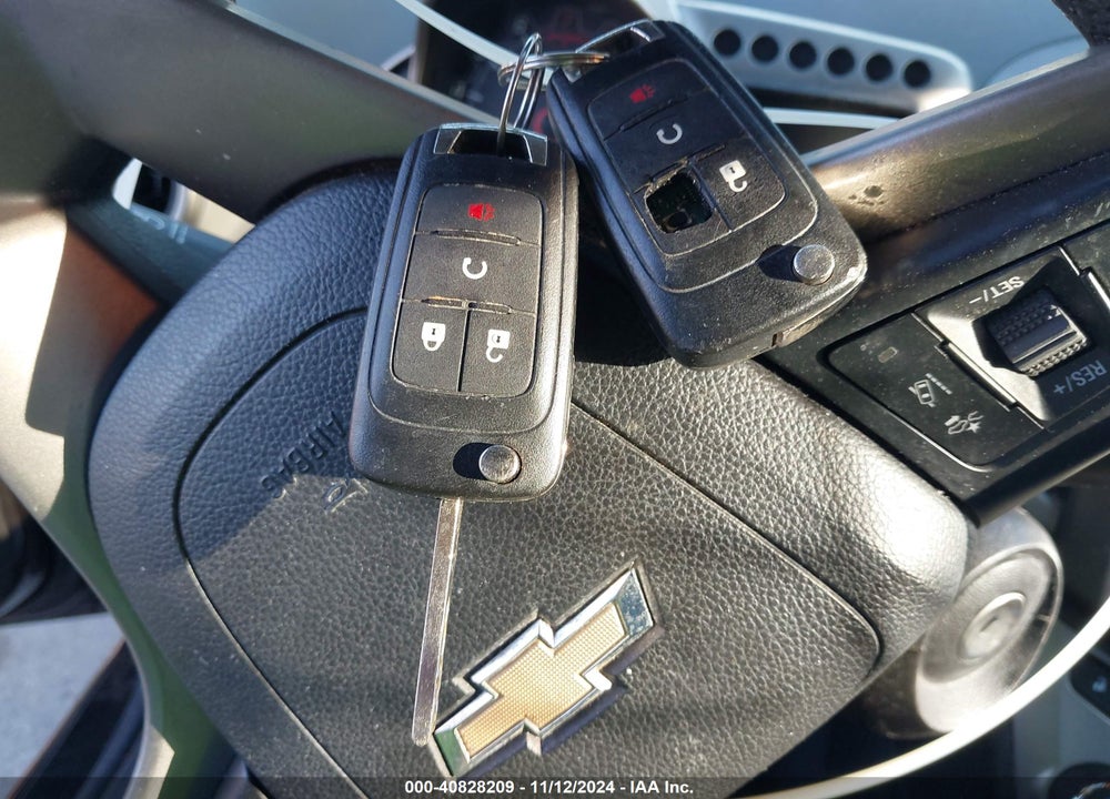 2014 CHEVROLET SONIC LT AUTO VIN: 1G1JC6SH8E4194657