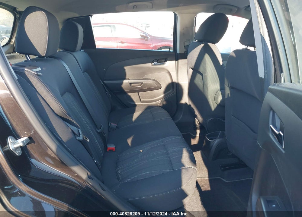 2014 CHEVROLET SONIC LT AUTO VIN: 1G1JC6SH8E4194657