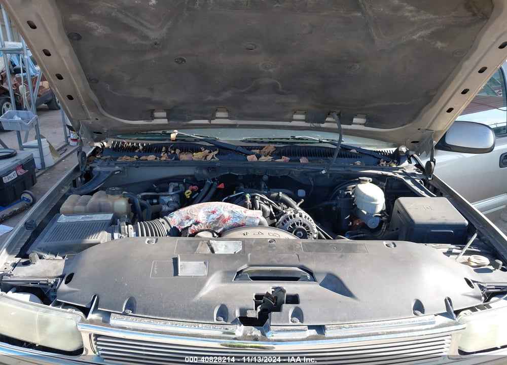 2003 CHEVROLET TAHOE LT VIN: 1GNEC13Z53R189703