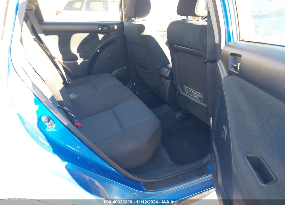 2007 TOYOTA MATRIX/XR VIN: 2T1KR30E77C677932