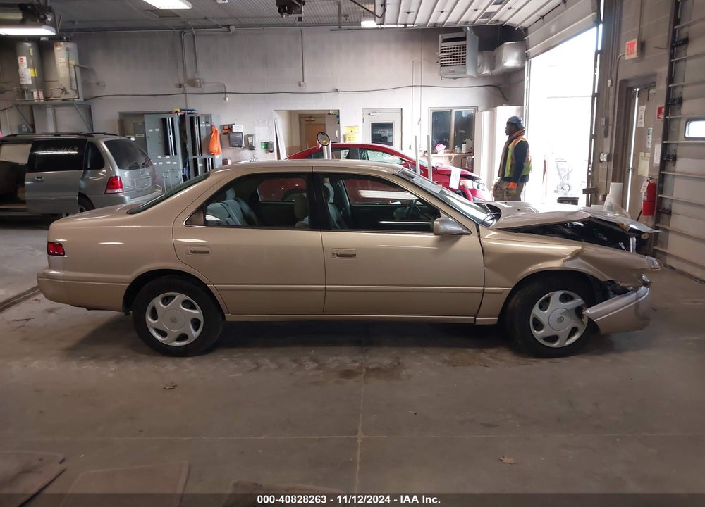 1998 TOYOTA CAMRY LE V6 VIN: JT2BF22K2W0089427