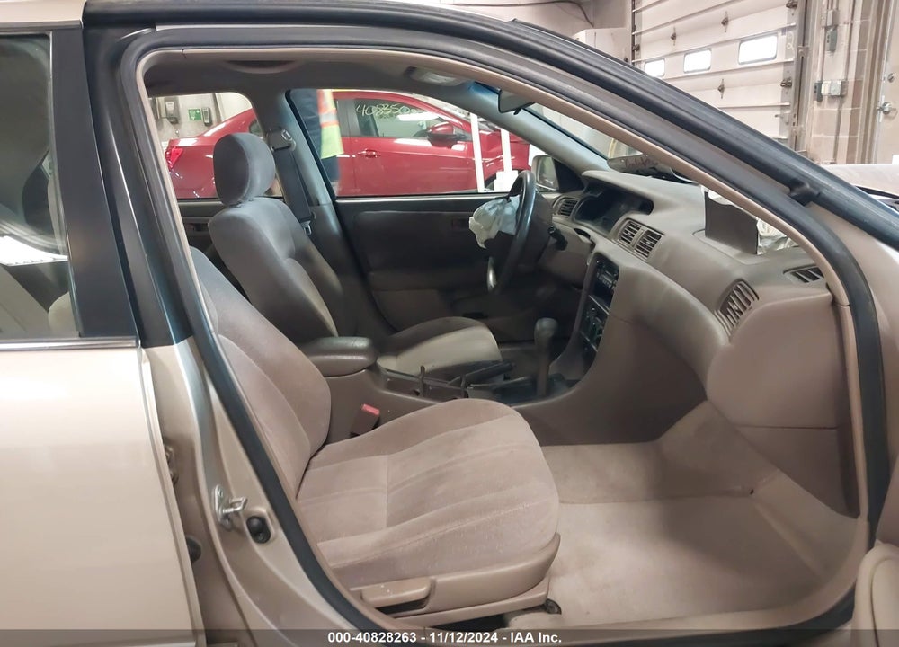1998 TOYOTA CAMRY LE V6 VIN: JT2BF22K2W0089427