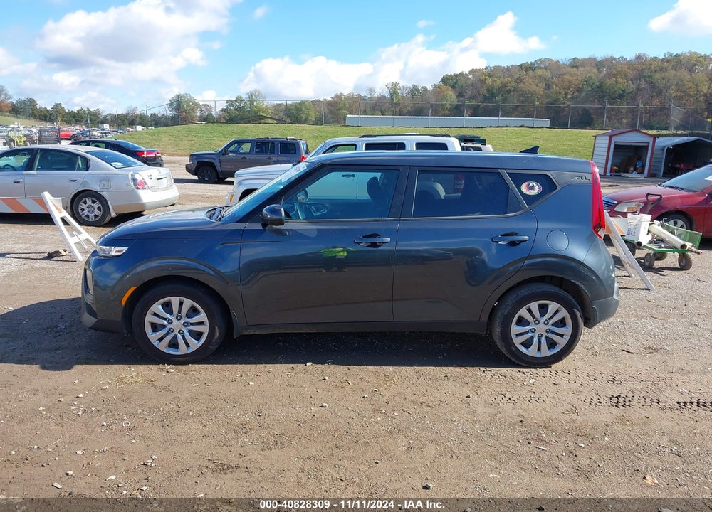 2020 KIA SOUL LX VIN: KNDJ23AU2L7098378