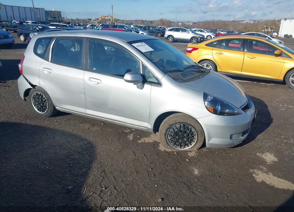 2007 HONDA FIT VIN: JHMGD38457S036100