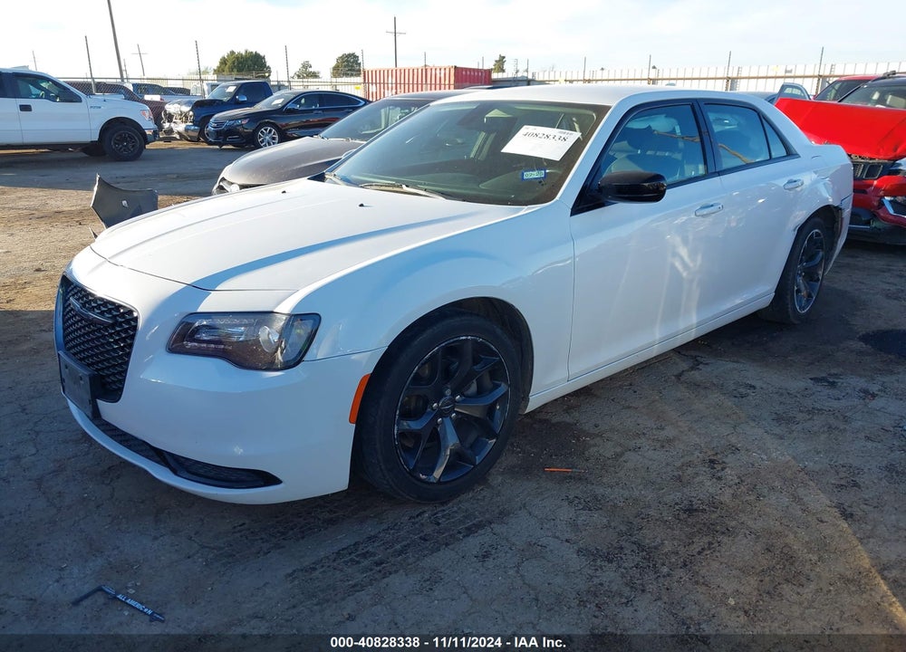 2021 CHRYSLER 300 VIN: 2C3CCAAG3MH505137