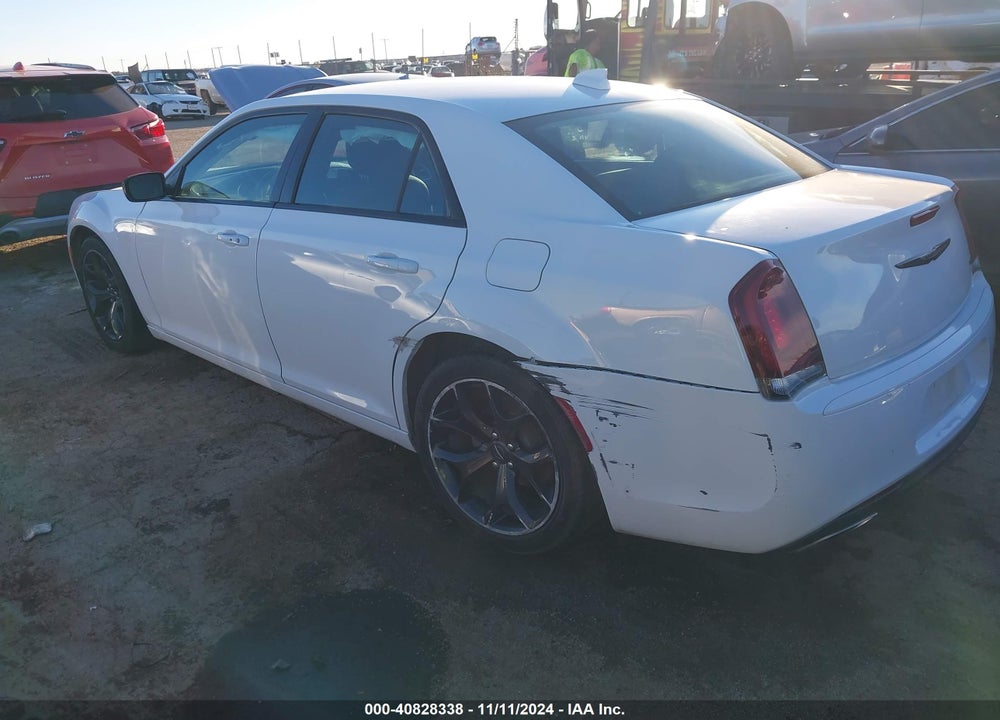 2021 CHRYSLER 300 VIN: 2C3CCAAG3MH505137