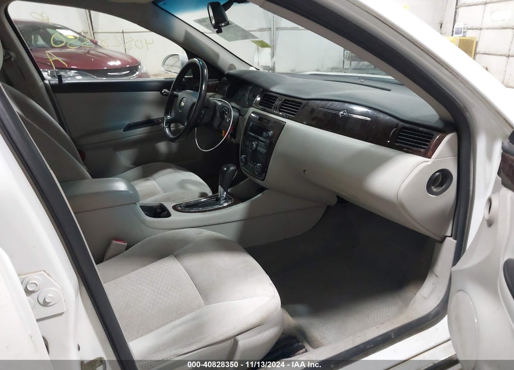 2012 CHEVROLET IMPALA LT VIN: 2G1WB5E32C1127449