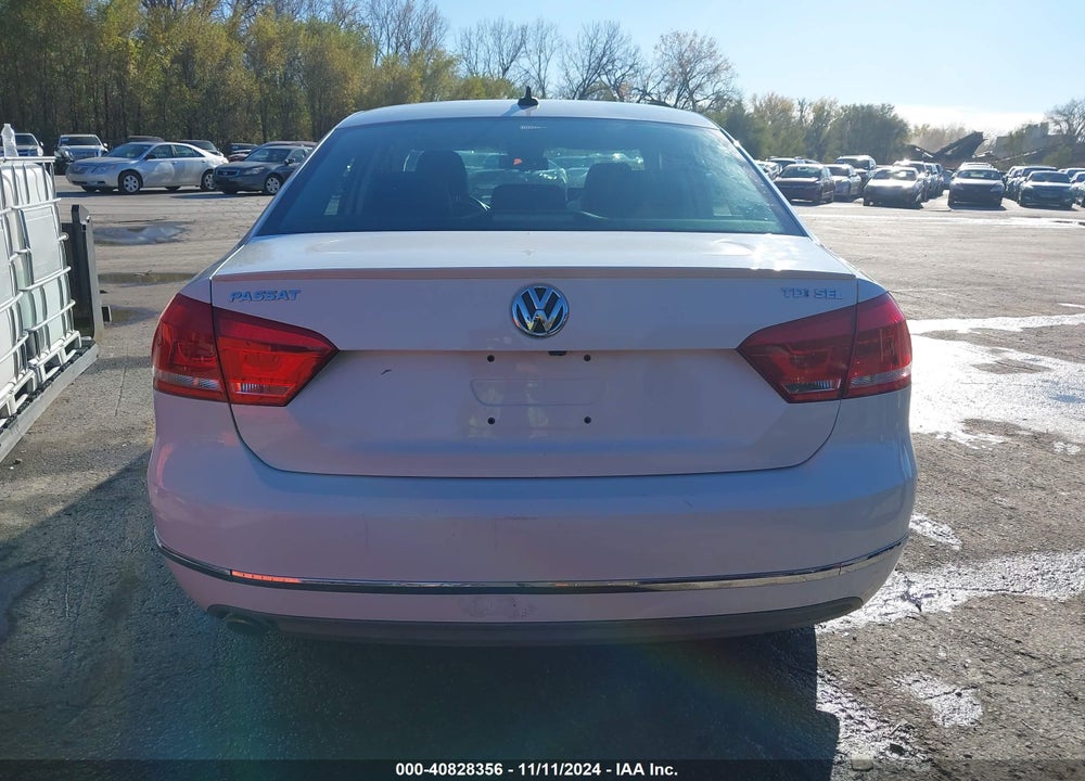 2013 VOLKSWAGEN PASSAT 2.0L TDI SEL PREMIUM VIN: 1VWCN7A38DC036164