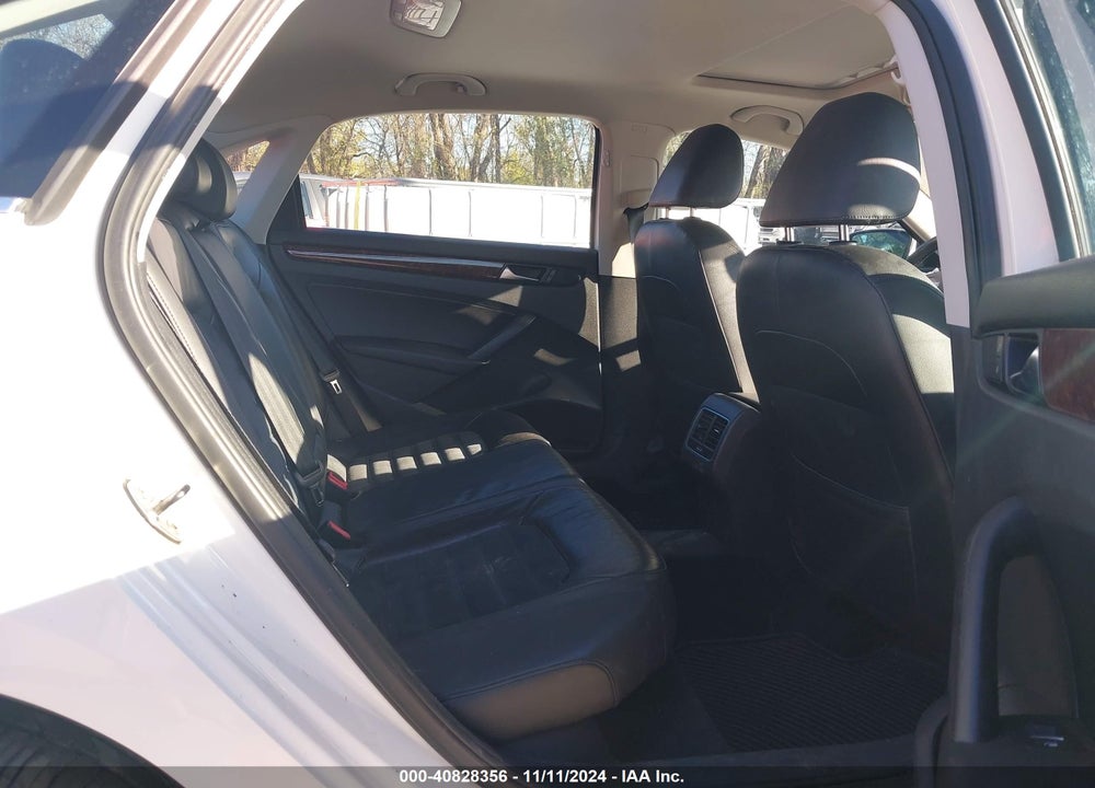 2013 VOLKSWAGEN PASSAT 2.0L TDI SEL PREMIUM VIN: 1VWCN7A38DC036164