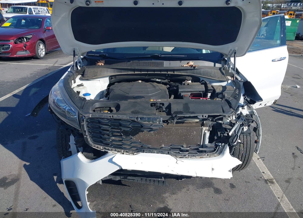 2019 KIA SORENTO 3.3L LX VIN: 5XYPG4A58KG493709