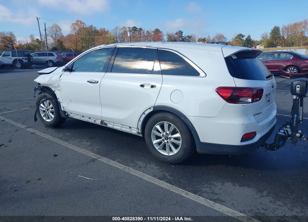 2019 KIA SORENTO 3.3L LX VIN: 5XYPG4A58KG493709