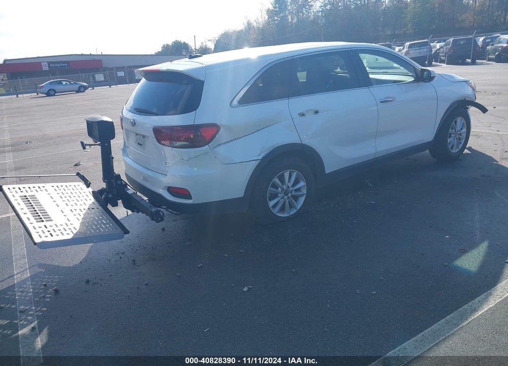 2019 KIA SORENTO 3.3L LX VIN: 5XYPG4A58KG493709