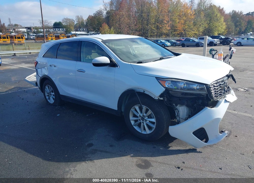2019 KIA SORENTO 3.3L LX VIN: 5XYPG4A58KG493709