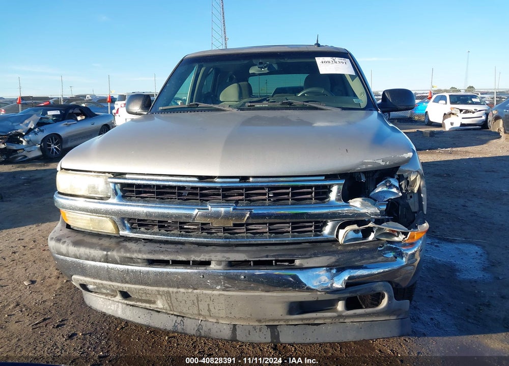2005 CHEVROLET TAHOE LS VIN: 1GNEC13T15J235539