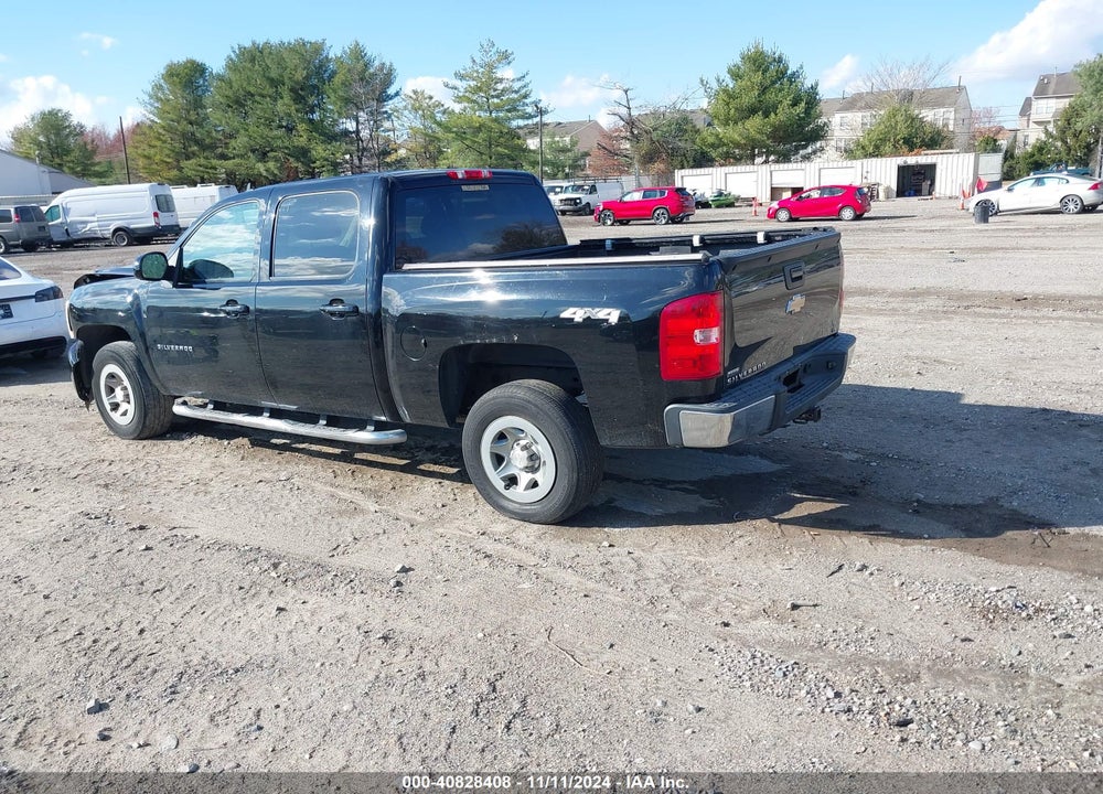 2011 CHEVROLET SILVERADO 1500 LS VIN: 3GCPKREA0BG266910