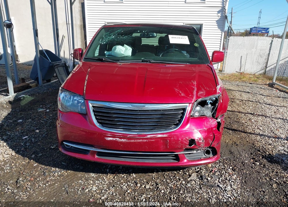 2015 CHRYSLER TOWN & COUNTRY S VIN: 2C4RC1HG7FR562269
