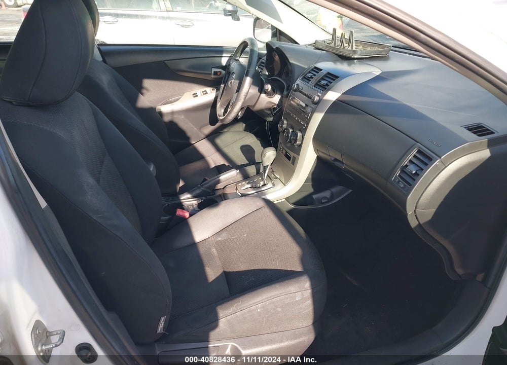 2010 TOYOTA COROLLA S VIN: 1NXBU4EE0AZ252605