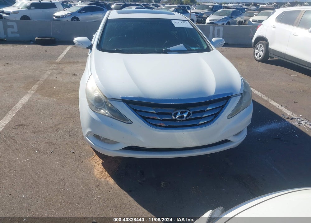 2011 HYUNDAI SONATA LIMITED 2.0T VIN: 5NPEC4AB7BH240334