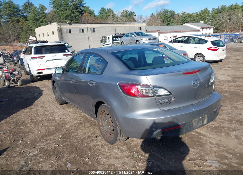 2010 MAZDA 3 I SPORT VIN: JM1BL1SG8A1311297
