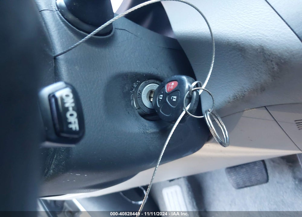 2011 TOYOTA RAV4 VIN: 2T3BF4DV1BW145373