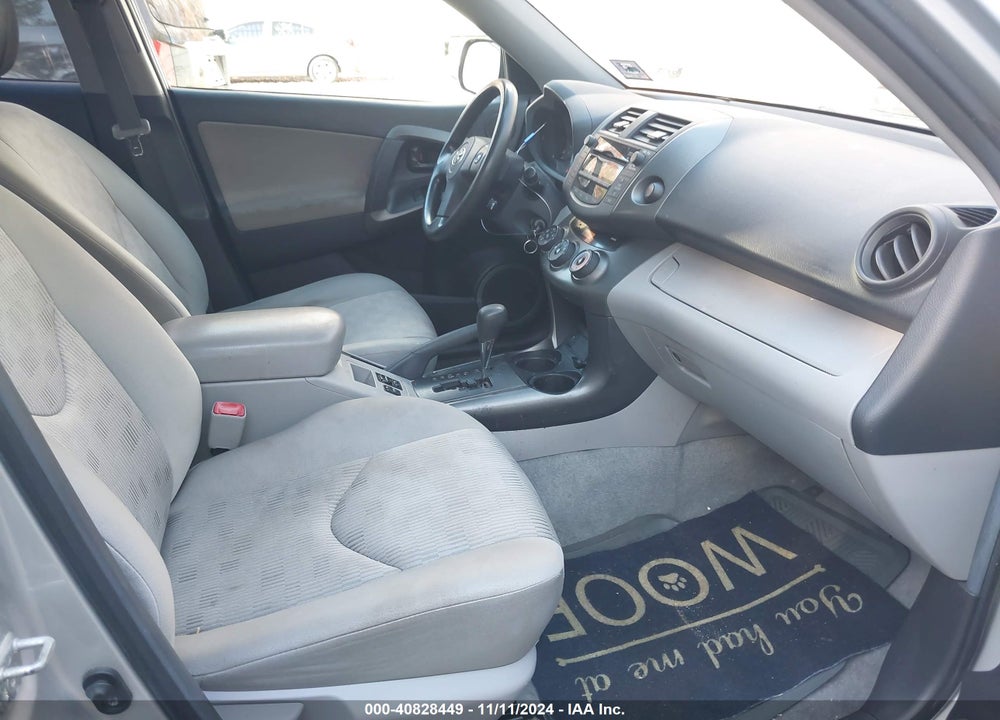 2011 TOYOTA RAV4 VIN: 2T3BF4DV1BW145373